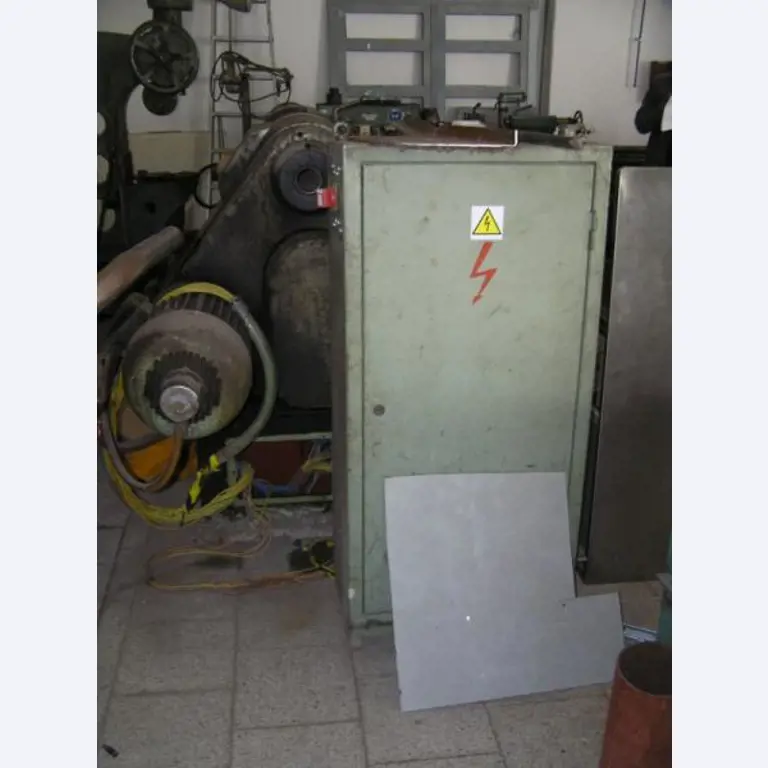 Robôs industriais-7